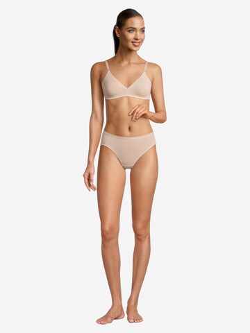 Nina von C. Slip 'Basic'‌ in Beige