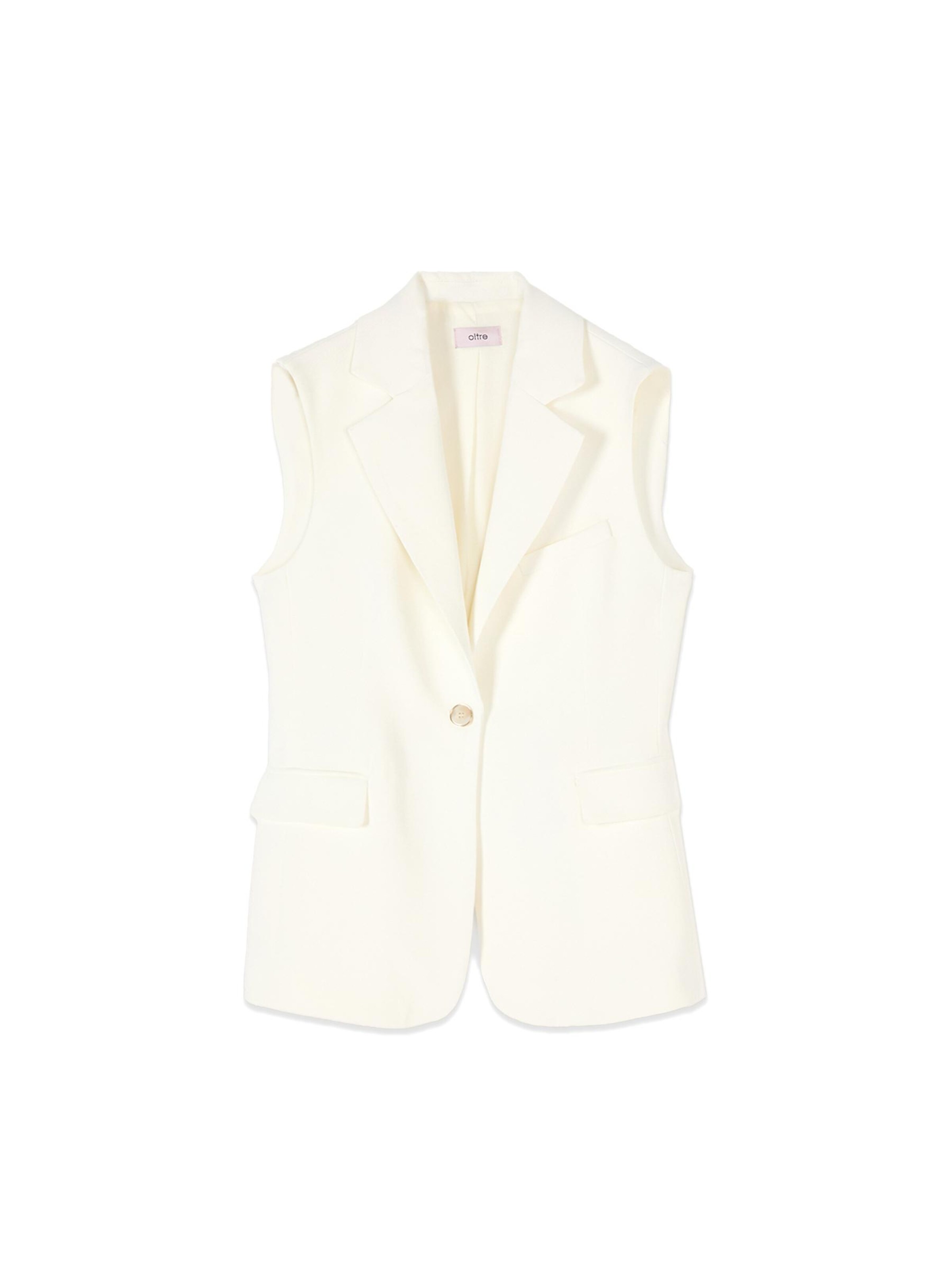 oltre Vest in White: front