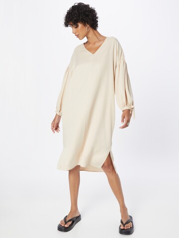 Robe 'Pembroke' JcSophie en beige : devant