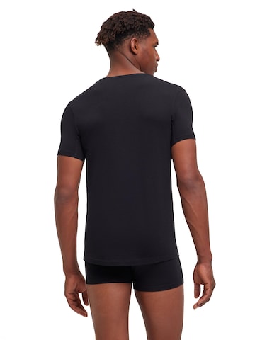 FALKE Undershirt in Black