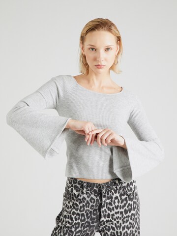 PIECES Sweater 'PCMAGGIE' in Grey: front