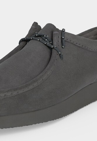 Clarks Originals Mokasini 'Wallabee' | siva barva