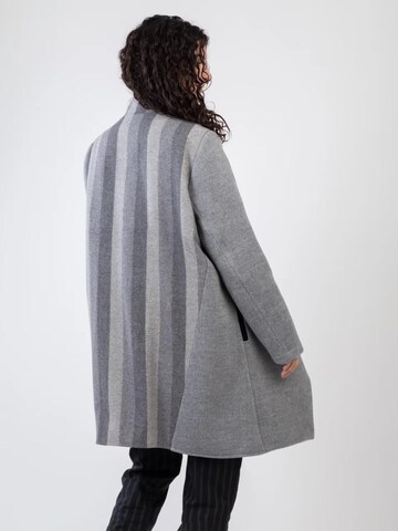 Kanten - Chaqueta de entretiempo 'Manteau Koto Heavy' en gris