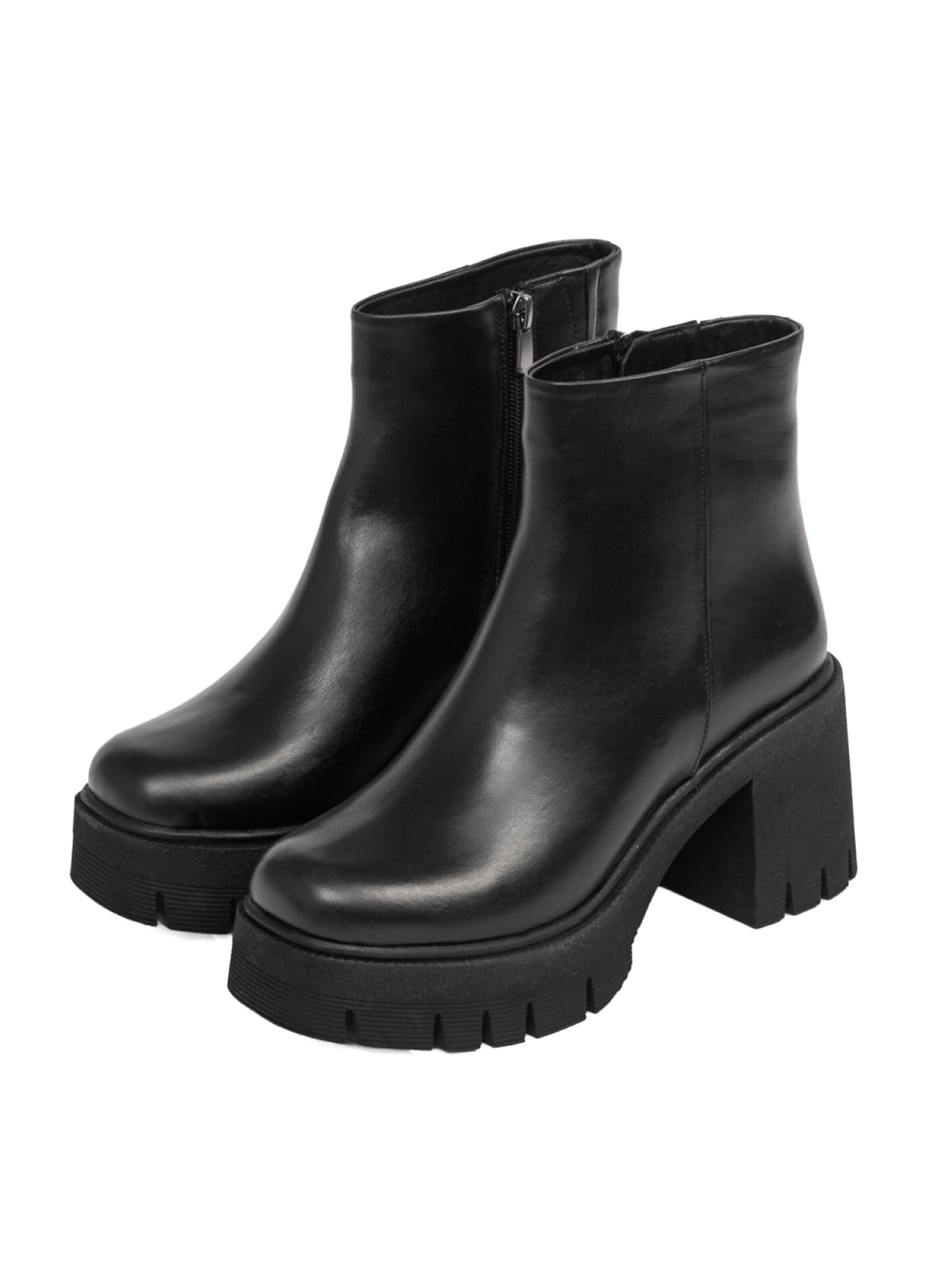 L'Arte Milano Boots in Black