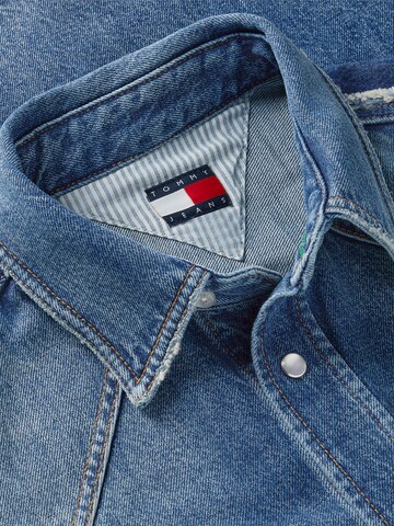 Coupe regular Chemise Tommy Jeans en bleu