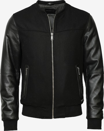 MUSTANG Between-Season Jacket ' 31022262 ' in Black: front