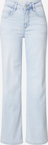 Jean '94Amelie' Gang en bleu : devant