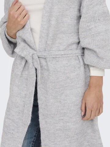 ONLY Gebreid vest 'SELESTA ' in Grijs