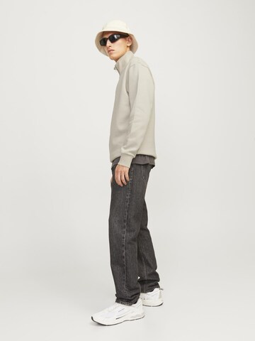 aprel Sweatshirt in Grey