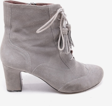 Tabitha Simmons Dress Boots in 38,5 in Grey: front