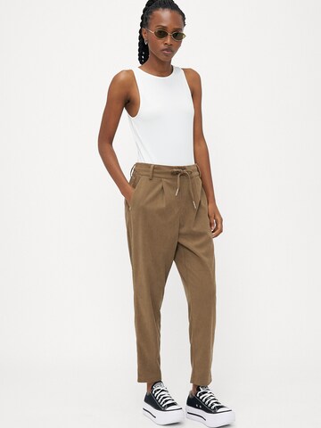 Only Petite Tapered Bandplooibroek 'ONLPOPTRASH-LIAS' in Bruin