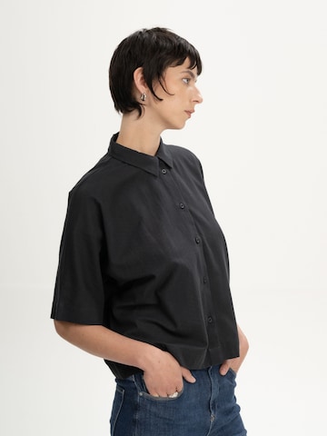 Chemisier 'Rinara' MELA en noir