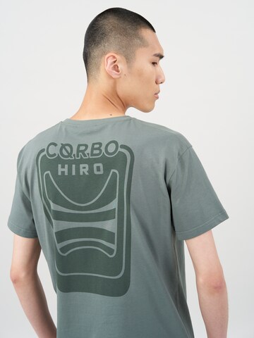 Cørbo Hiro T-shirt 'Hayabusa' i grön