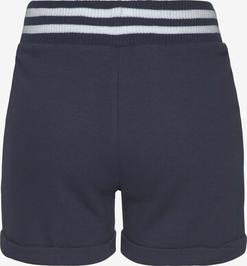 BUFFALO Regular Sweatshorts 'LM' in Blau