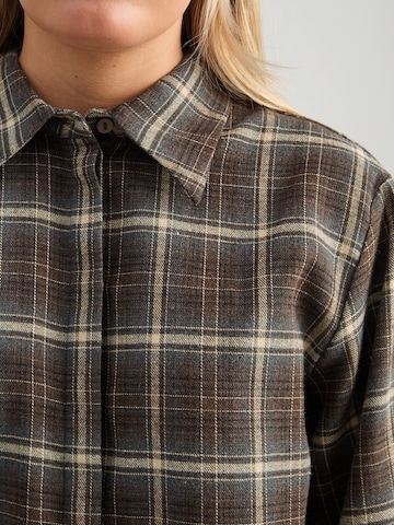 minus Blouse 'Regine' in Brown