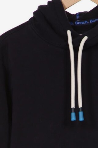 BENCH Sweatshirt & Zip-Up Hoodie in S in Blue