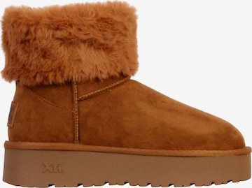Xti Booties in Brown: front