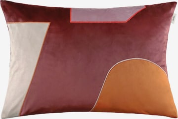 ESPRIT Pillow in Red: front