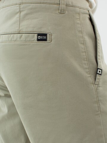 BIG STAR Tapered Chino 'ERHAT ' in Groen