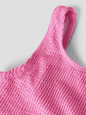 NAME IT Badedragt i pink