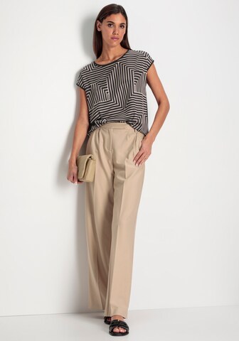 HECHTER PARIS Shirt in Black