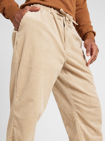 Wax London Regular Hose 'KURT' in Beige