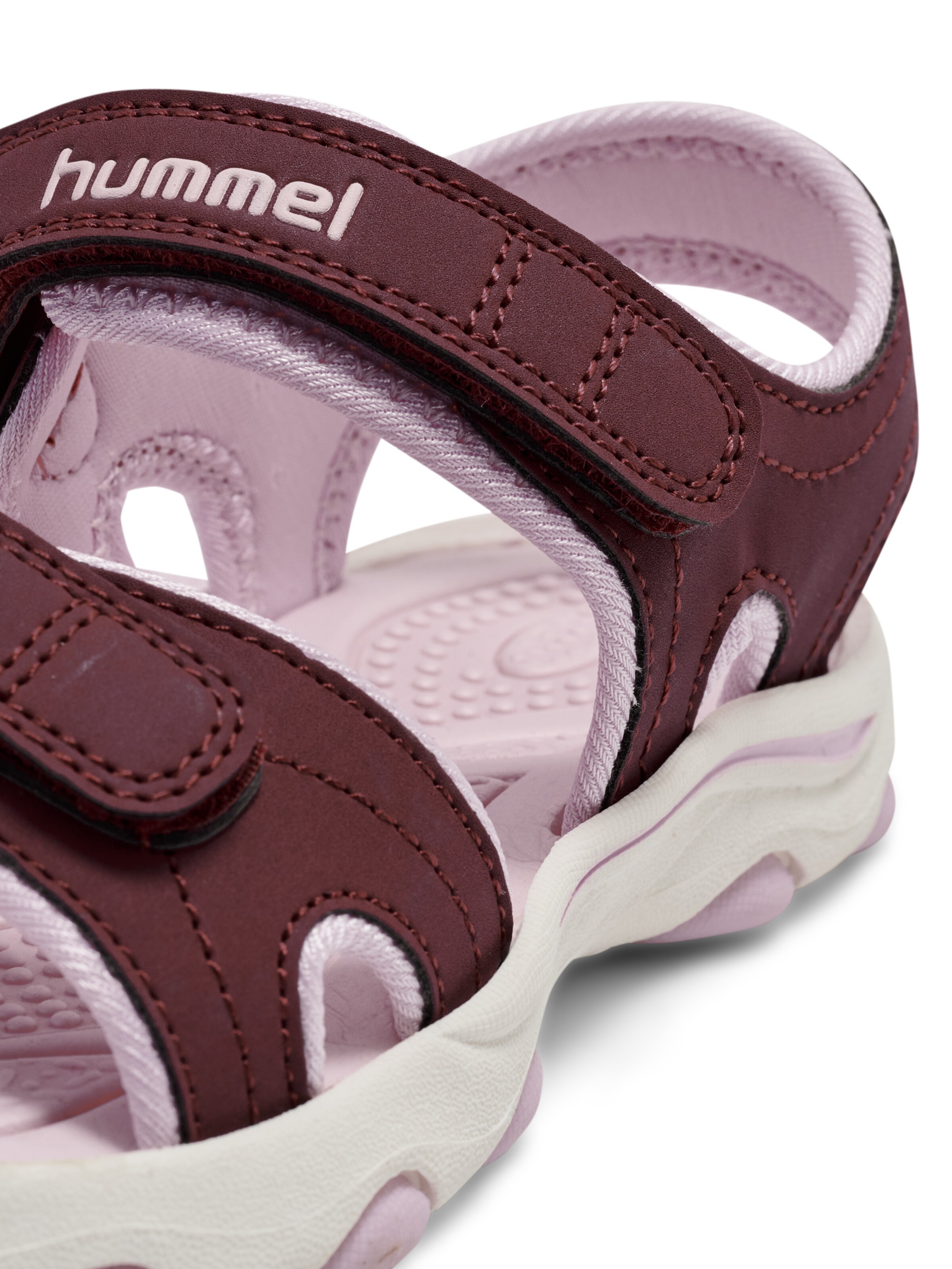 Hummel Sandale in Lila