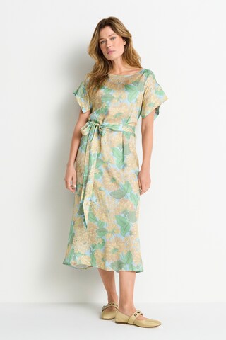 Rich & Royal Dress in Blue: front