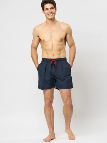 U.S. POLO ASSN. Uimashortsit 'Aza' värissä sininen