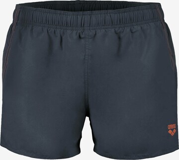 ARENA - Bermudas 'FUNDAMENTALS X-SHORT' en gris: frente