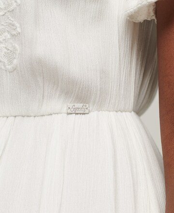 Superdry Sukienka koszulowa w kolorze biały