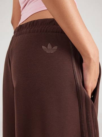 Barrel Pantalon ADIDAS ORIGINALS en marron