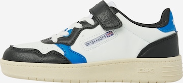 BRITISH KNIGHTS Tennarit 'NOORS' värissä valkoinen: etupuoli