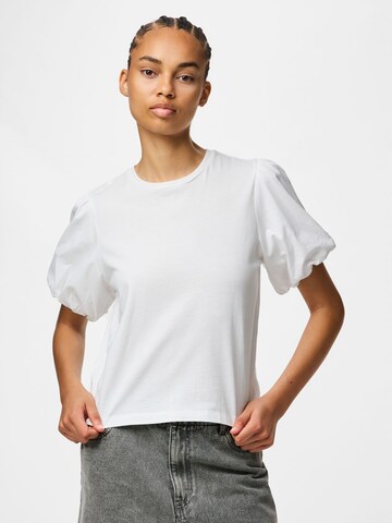 T-shirt PIECES en blanc : devant