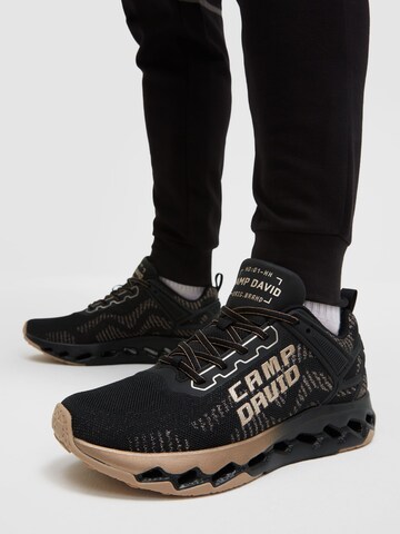 CAMP DAVID Power Running Sneaker mit Strick-Struktur in Bronze: Vorderseite