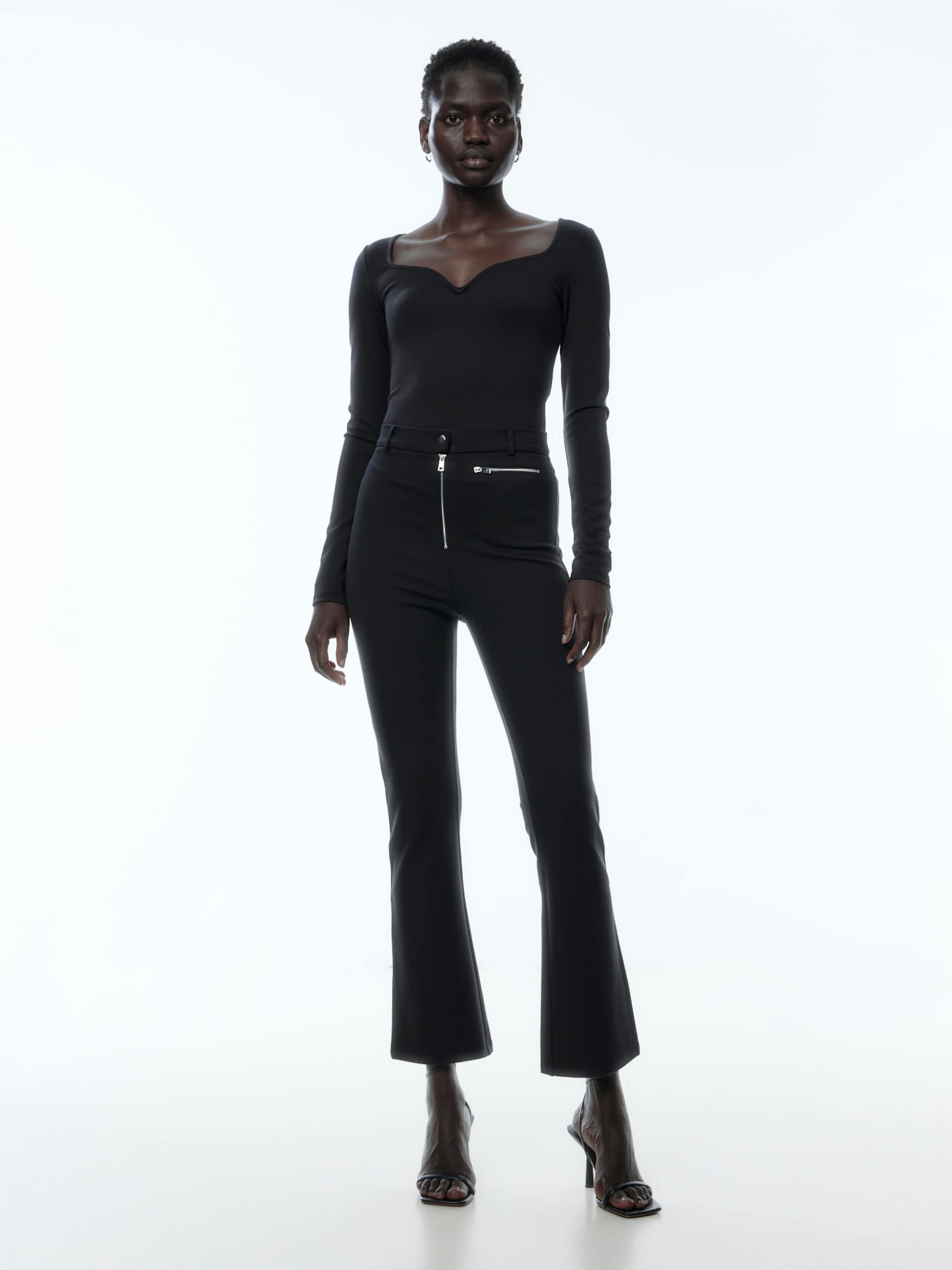 EDITED Producten Shirt 'Amrei' Zwart