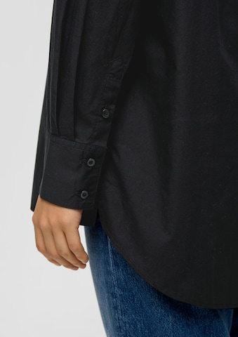 s.Oliver Blouse in Black