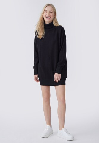 Robe MYMO en noir