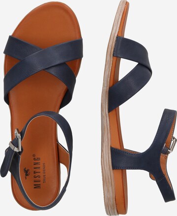 MUSTANG Sandalen met riem in Blauw