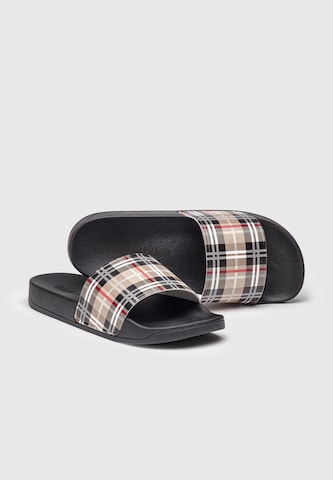 Gianni Kavanagh Mules 'British' in Brown
