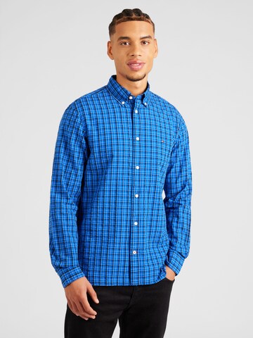 Coupe regular Chemise TOMMY HILFIGER en bleu : devant