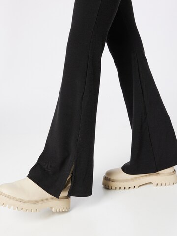 Nasty Gal Flared Hose in Schwarz