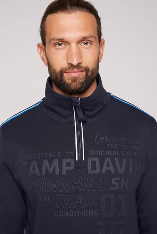 CAMP DAVID Sweatshirt in Blau