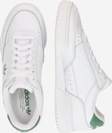 ADIDAS ORIGINALS - Sapatilhas baixas 'Court Super' em branco