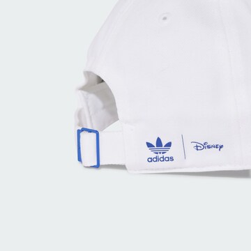 ADIDAS ORIGINALS Cap in Weiß