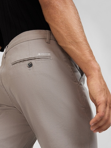WOTEGA Regular Hose 'Adriano' in Grau
