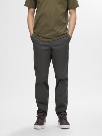 SELECTED HOMME Slim fit Chino trousers 'SLH175 Bill' in Grey: front