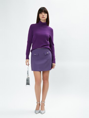 Influencer Sweater in Purple