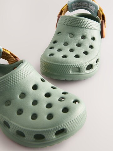 Chaussures ouvertes Next en vert
