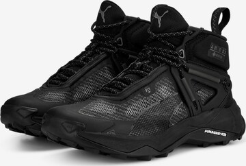 Scarpa sportiva di PUMA in nero